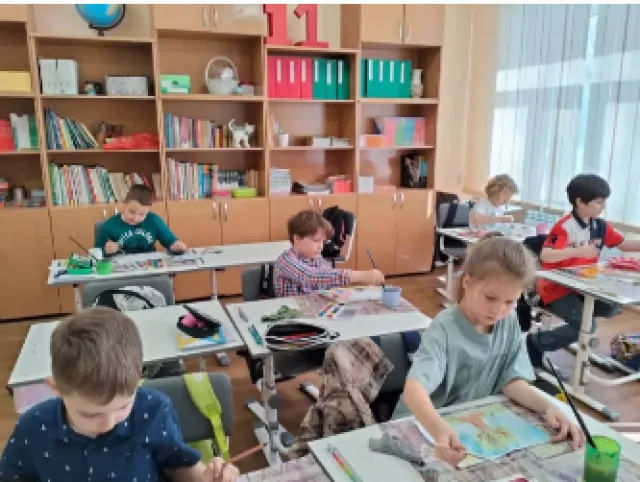 ОАНО СОШ `Веритас`