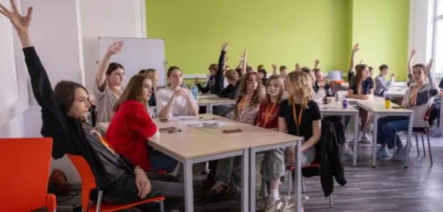 Лицей им. М. В. Ломоносова фото