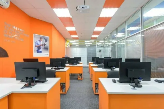 TOP IT SCHOOL г. Грозный фото