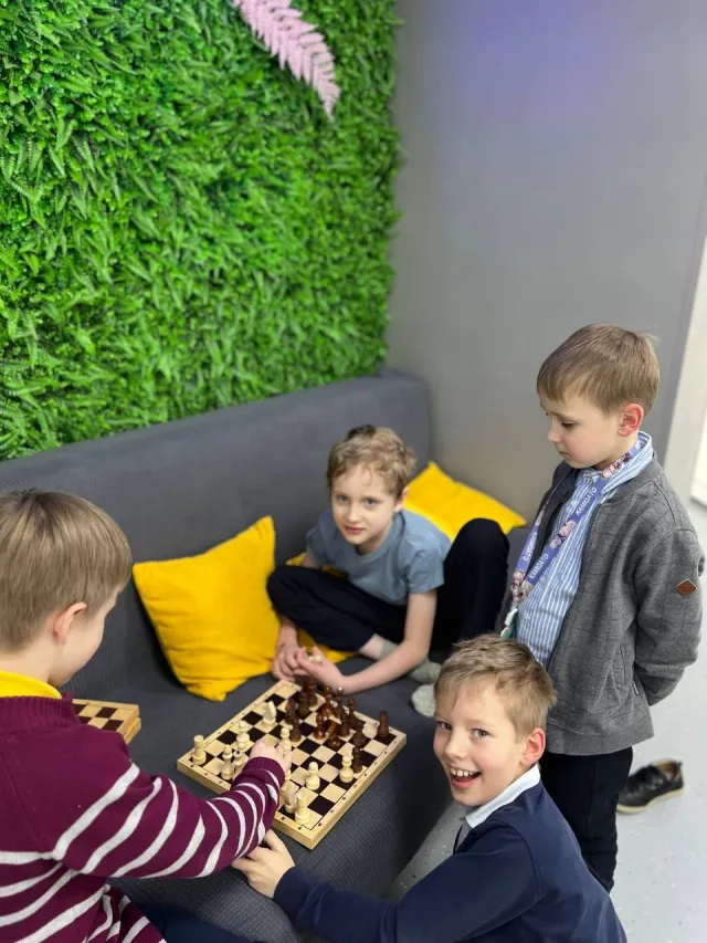 Игра в шахматы