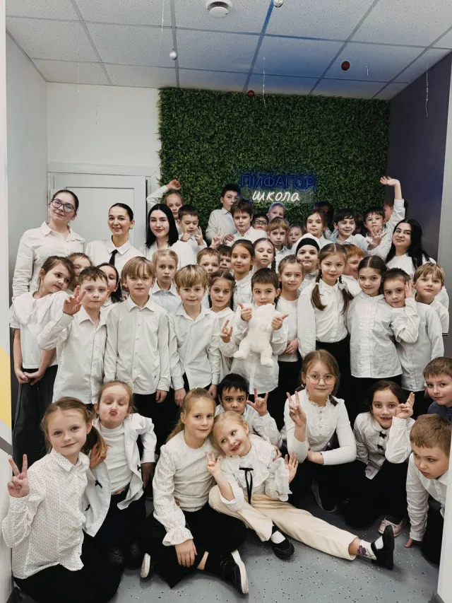 День белой рубашки