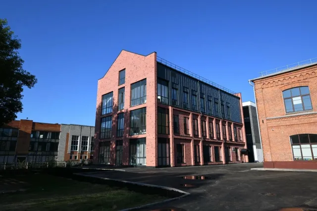 Новая школа (ул. Ермака) фото