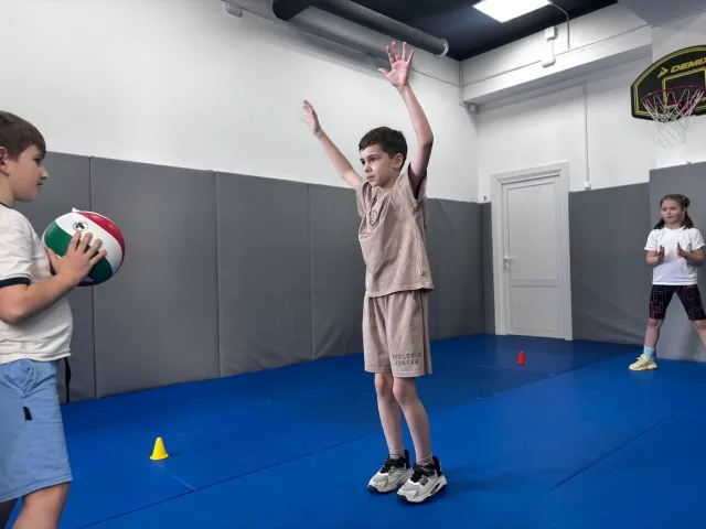 урок физкультуры